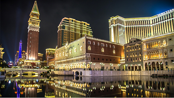 泛光照明工程是什么意思？和亮化工程有什么區(qū)別？